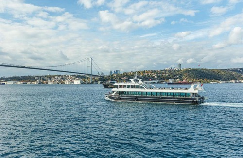 Beylerbeyi Villa | Luxurious Waterfront Mansion with Amazing Bosphorus View