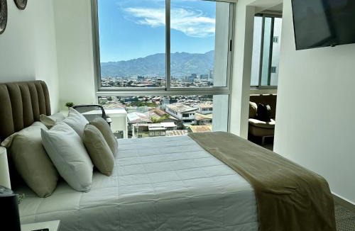 Cinco Esquinas Apartment | Luxury 12th Floor Apartment with Views - Downtown San Jose Pool and Gym