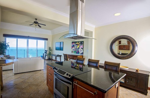 Cerro Plano Condo | Luxury 3 Bedroom/3.5 Bath Condo overlooking Jaco Beach.