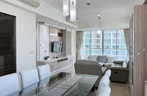 Bangka Apartment | Luxury 3BR Kemang Village Residence with Netflix, WiFi, Pool by 2ndHome