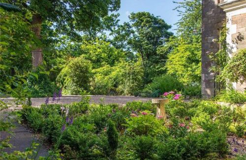 Prestonpans Villa | Luxury 5-bed Villa - Winfields House