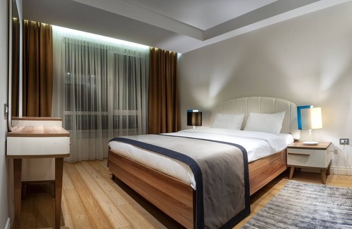 Gayrettepe Apartment | Luxury and Central Residence in Istanbul Besiktas