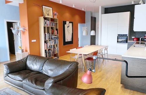 Vesturbær Apartment | Luxury apartment with a view of the harbour