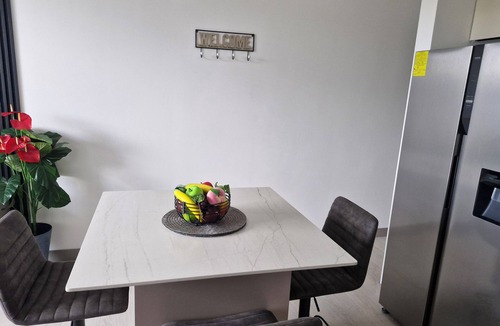 San Jose Apartment | Luxury apartment in San Jose with A/C and Free Parking
