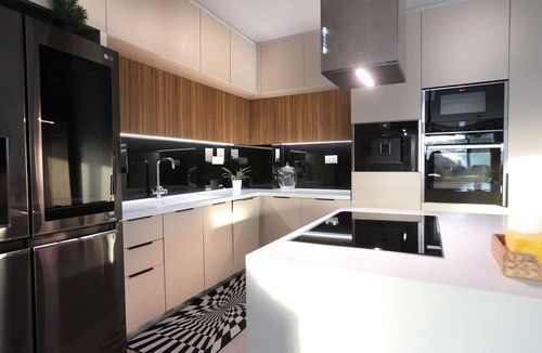 Palaio Faliro Apartment | Luxury condo in Athens Riviera!