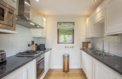 Benderloch Cottage | Luxury cottage with Jacuzzi on shore of sea loch, near Oban