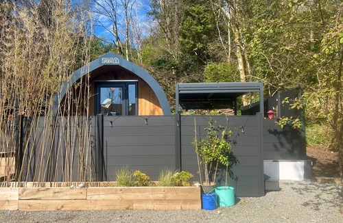 Innellan Cabin | Luxury Glamping Escape - Hot tub - West Coast Scotland