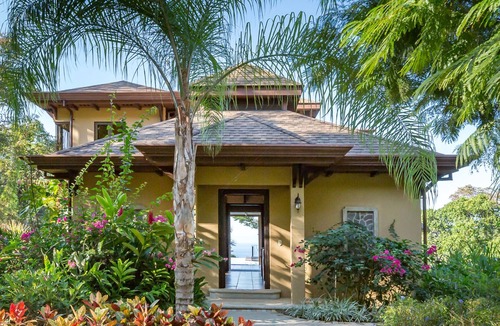 Dominicalito Villa | Luxury Jungle Villa~Honeymoon Privacy~Ocean View~Infinity Pool~Wildlife~A/C