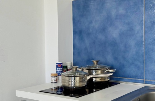 Fondachello House | Luxury Room Poseidone, 2 people, sea-view swimming pool access.