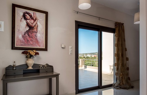 Sissi Villa | Luxury Sissi Residence with Hot Tub