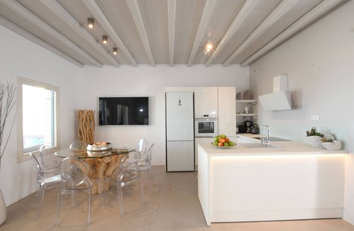 Plintri Villa | LUXURY VILLA COMPLEX, CLOSE TO BEACH, FREE DAILY MAID SERVICE
