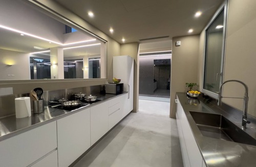 Coverciano Villa | Luxury Villa Gated Parking EV Charge 7min to Duomo