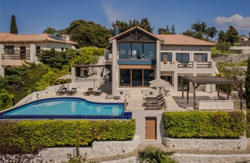 Antipata Villa | Luxury Villa Karmaniolos Fiskardo Kefalonia