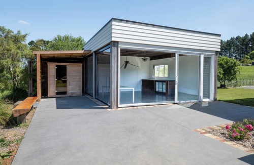 Te Miro Villa | Luxury Villa located close to Cambridge and Lake Karapiro and The Velodrome .
