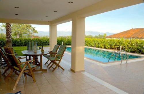 Messini Villa | Luxury villa with a swimming pool in Lefkochoara, Messinias