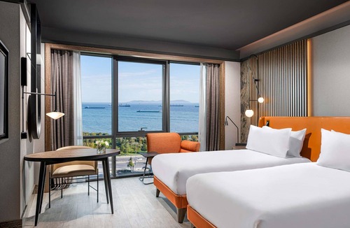 Zeytinburnu Hotel | Mövenpick Hotel Istanbul Marmara Sea