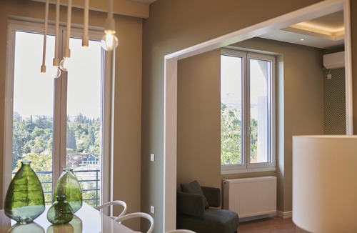 Athens City Centre Villa | Ma Maison Acropolis Mansion, 3bdr Suite N°6, 500Mbps, 8' walk to Acropolis