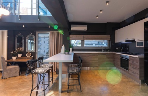 Kerameikos Apartment | Ma Maison N°5 Penthouse,Private Heated Pool,Acropolis view Downtown Loft,300Mbps