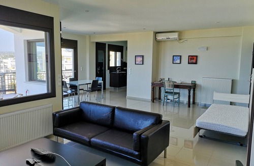 Kiparissia House | Magical Seaside Town Boutique Apts 1