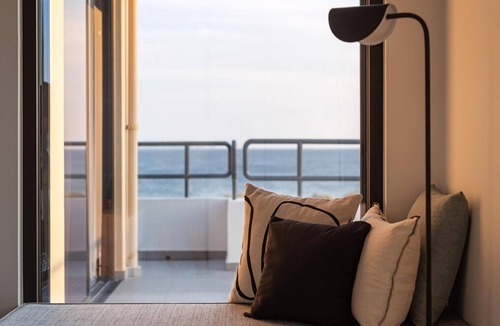 Legrena Villa | Magnificent Legrena Suite | Luxury Suite with Sea View | Modern Décor and 360°.