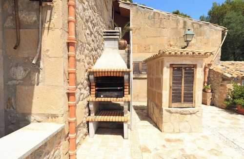 Les Palmeres Villa | Magnificent Memory Making - only 2km beach!