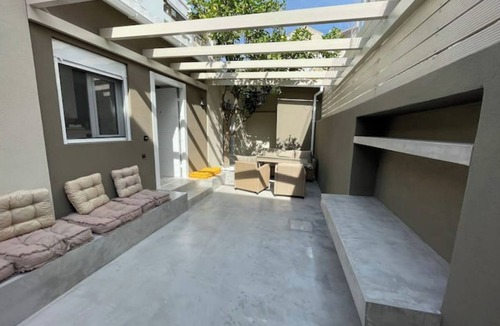 Petralona House | Maison Proche de L'acropole