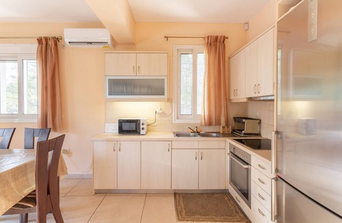 Eretria House | Maisonnette D’Amira