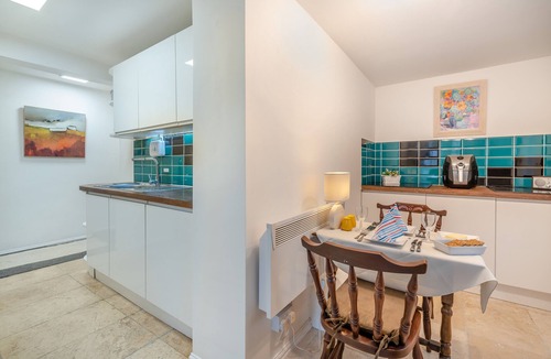 Cupar House | Malt Barn Cottage - One Bedroom House, Sleeps 2