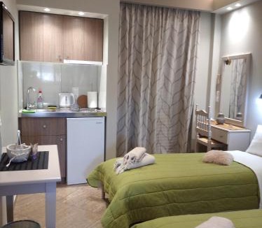 Methana House | Maltezos Rooms