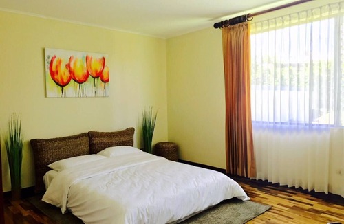 Pavas Bed & Breakfast | Mango Boulevard Hotel