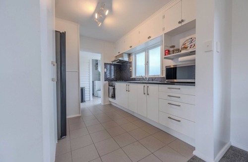 Mangakino House | Mango Point – Renovated Family Bach, Big Yard & Boat Parking a minute from Lake
