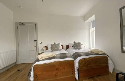 Thurso Hotel | Manor House