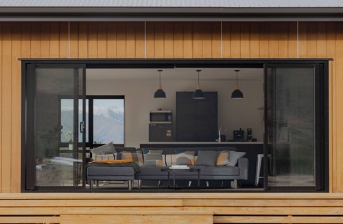 Ben Ohau House | Manuka Vista | under the stars getaway
