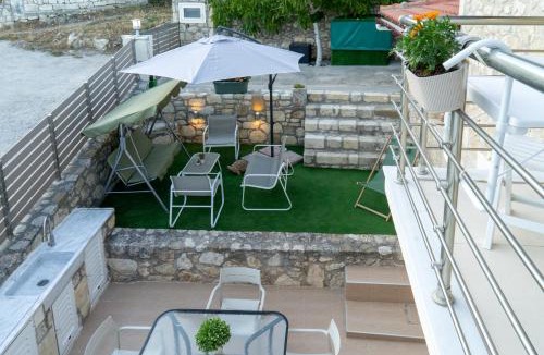 Kounavi House | Mareu Stonehouse