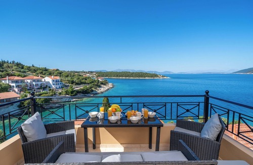 Matsoukata House | Mariel House: Charming Beachfront Escape in Fiskardo, Kefalonia