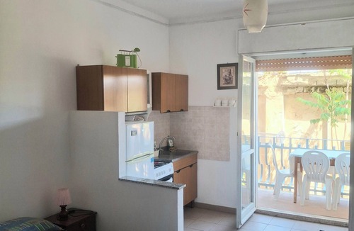 Tropea Apartment | Marina, seaside area, 5 min.walk beach, 15 min. trainstation, wi fi. parking.