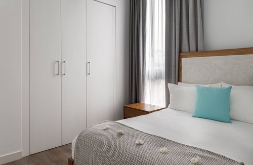 San Antonio de Belen House | Master Suite DLX
