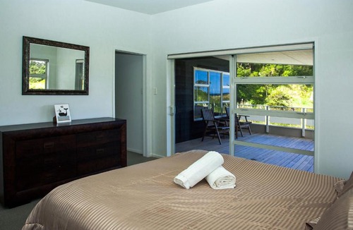 Matapouri House | Matapouri Dunes - Matapouri Holiday Home