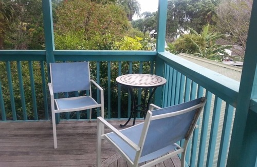 Russell Apartment | Matauwhi Bay garden apartment