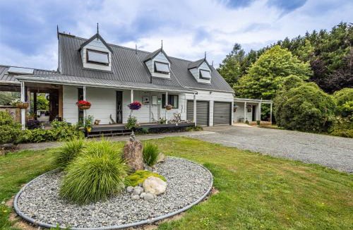 Rangataua House | Maungatapu Studio 1 - Ohakune Holiday Home
