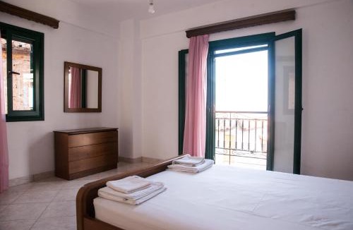 Koroni Apartment | Maxis apartment 3