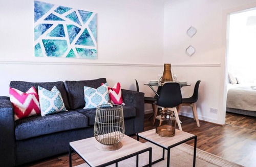Wishaw House | Meadowburn View -two bedroom ground floor cottage apartment