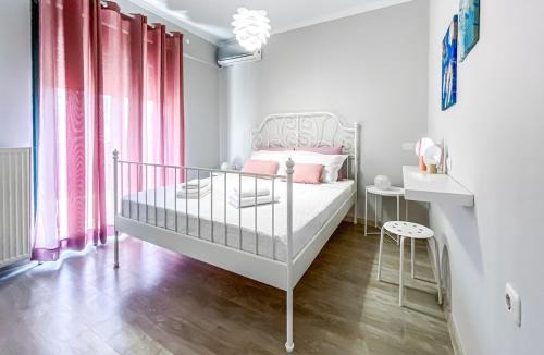 Menidion Apartment | Menidi by the sea