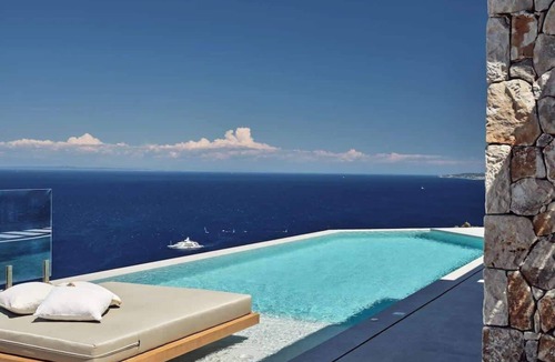 Korithi House | Menta Luxury Villa – 3BR, Pool & Sea View