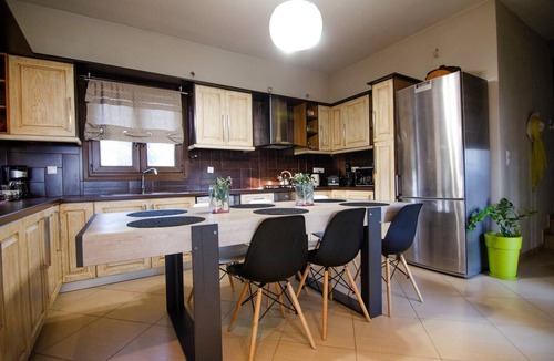 Ios House | MENTAS COUNTRY VILLA