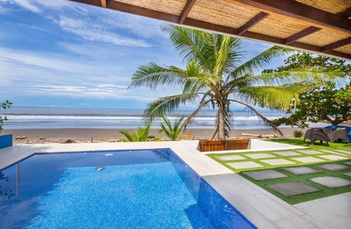 Cerro Plano House | Million dollar view ! On the Beach , Private Tropical Paradise ,Tivives Playa