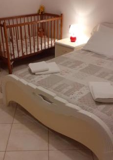 Mousata Apartment | Mimi's sunnyview house