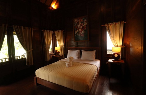 Tanjung Hotel | Mina Tanjung Hotel