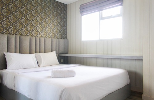 Pondok Aren Hotel | Minimalist and Cozy Studio Bintaro Icon Apartment
