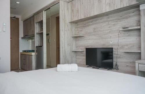 Cikokol Apartment | Minimalist and Nice Studio at Tree Park City Cikokol Apartment By Travelio